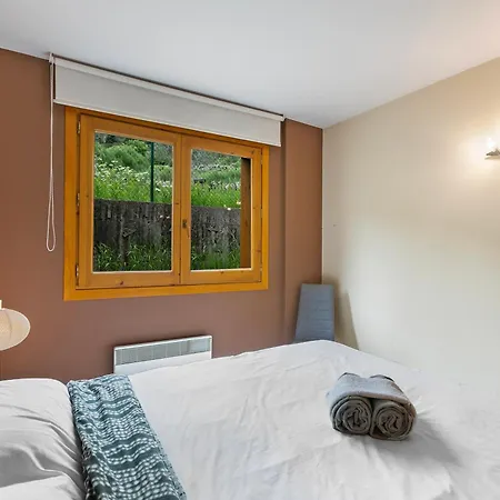 Ski Apartments El Tarter شقة *