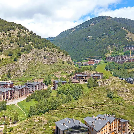 Ski Apartments El Tarter شقة *